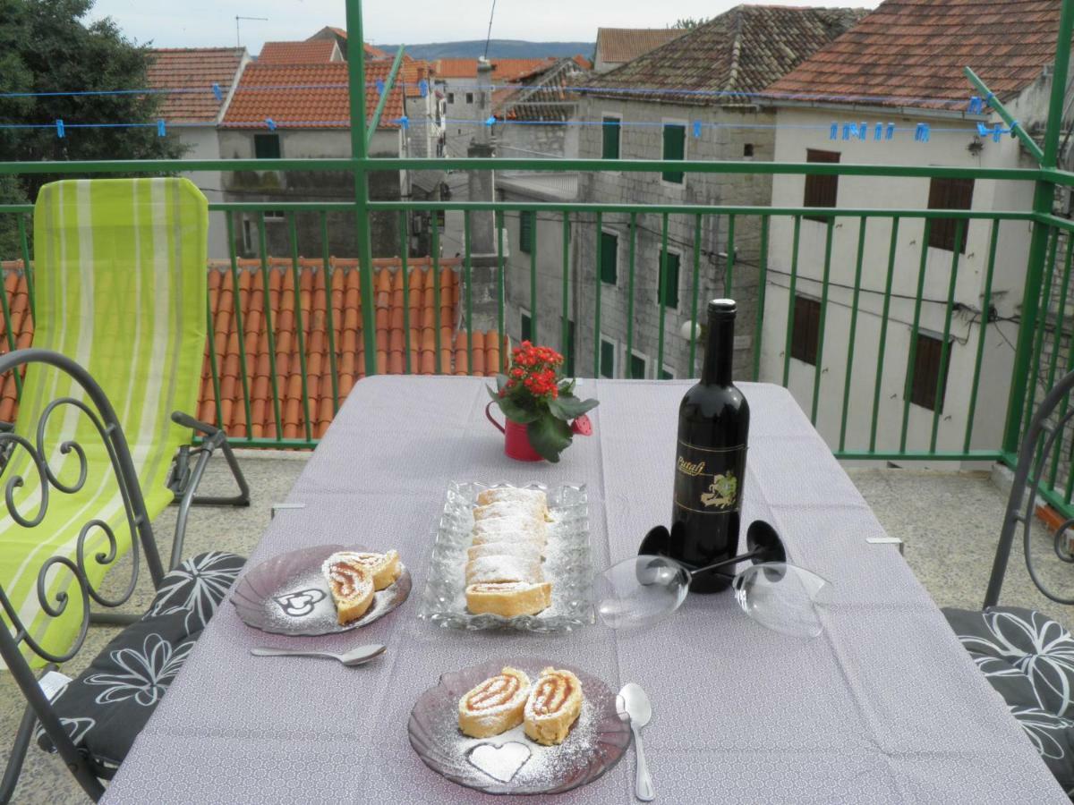 Apartment Dorothy Kaštela Buitenkant foto